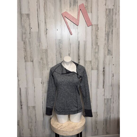 Eddie Bauer Women’s Gray Pullover Activewear Top Size M - Picture 1 of 10
